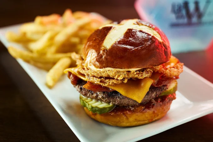 burger big whiskey
